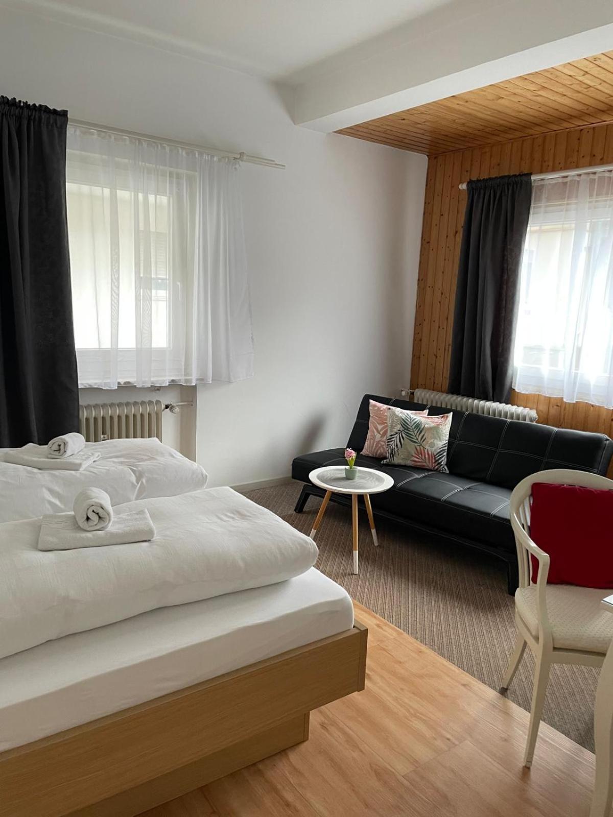 Gaestehaus Kuehnle Bad Wildbad Rum bild